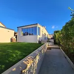 Carolina - Sea View - Design - Private Terrace Сasa de vacaciones Criel-sur-Mer